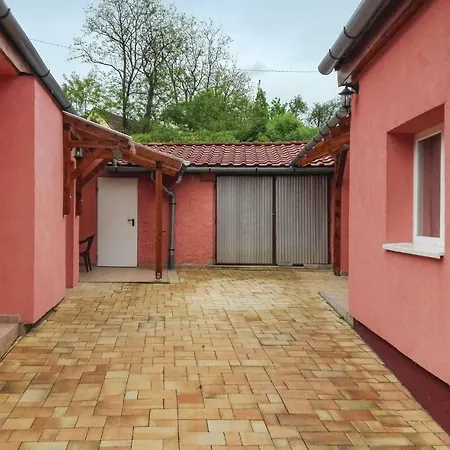شقة Two-bedroom In إغير