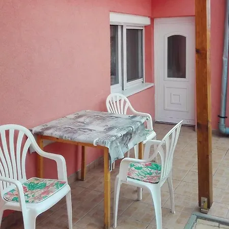 Two-bedroom In * إغير